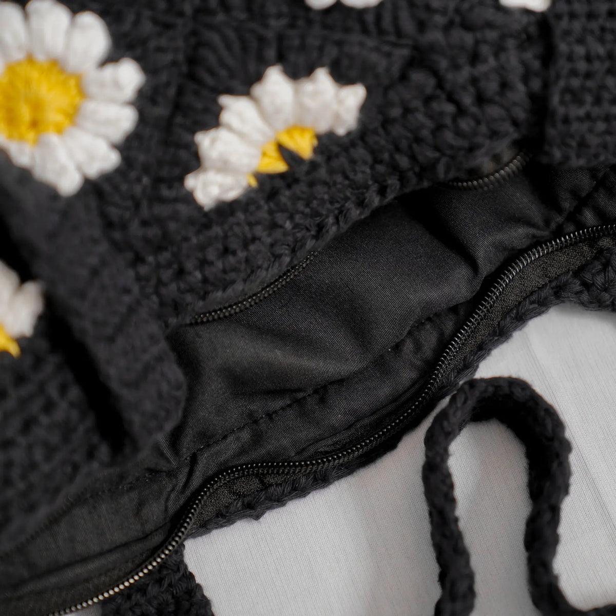 Black Daisy Crochet Tote Bag